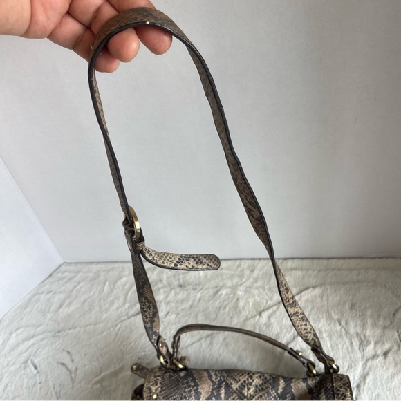 B Makowsky Satchel Shoulder Crossbody Handbag Leather Gray Beige gold Snake Y2K - Picture 15 of 16